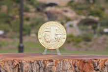 Load image into Gallery viewer, Yellowstone National Park Commemorative Coin (Gold Edition, w/ Animals)
